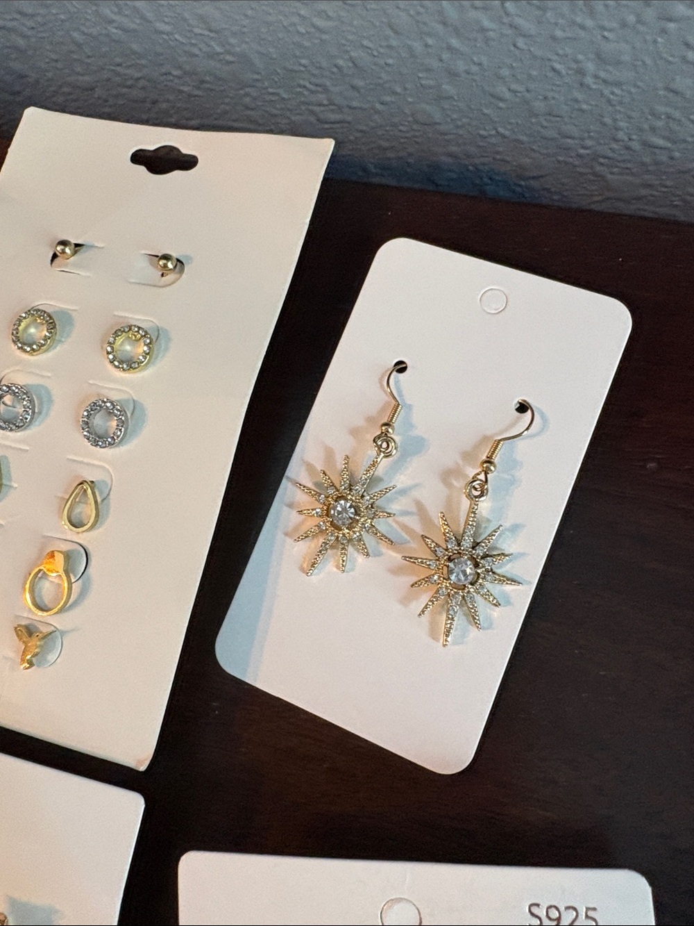Lot of women’s fashion earrings - Picture 5 of 17